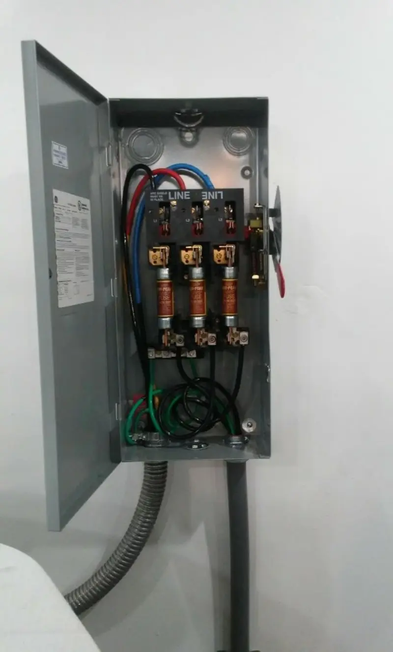 Three-phase disconnect switch installed for Smoke Detector Installation in Yonkers